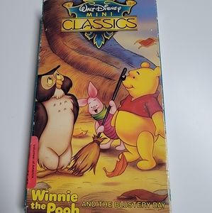 Winnie the Pooh & the Blustery Day Movie! 🎬